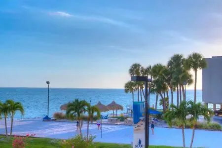 Prázdninový dům Vila The Hemingway Subtropical Luxury On The Tampa Bay
