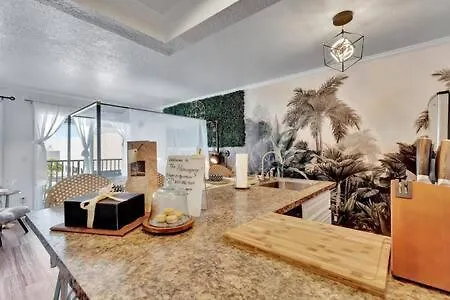 The Hemingway Subtropical Luxury On The Tampa Bay Villa United States